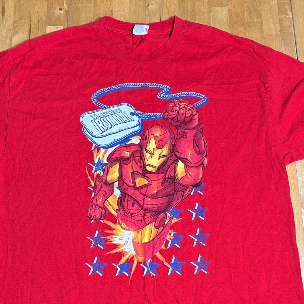 Marvel The Invincible Ironman graphic Tshirt